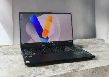 ASUS Vivobook Pro 15 OLED (N6506): Alat Kantor Konten Kreator