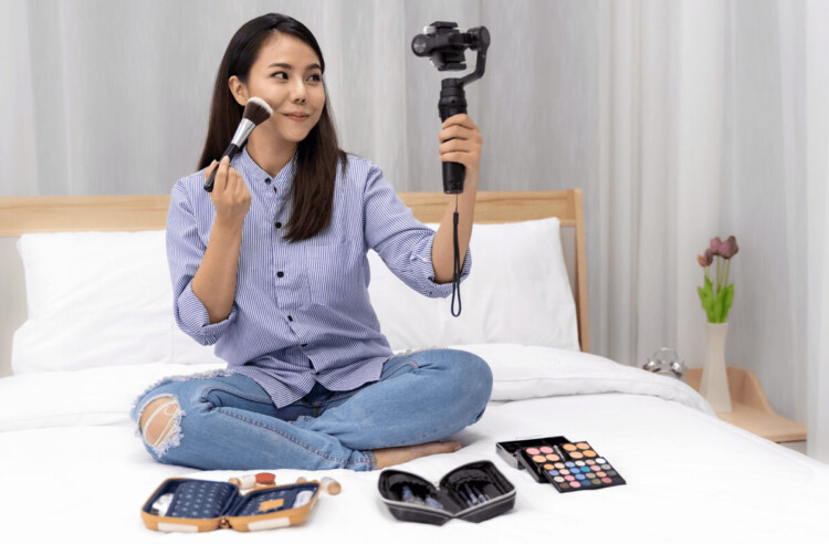 Perbedaan Selebgram dan Content Creator