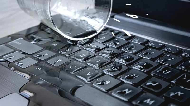 Pertolongan Pertama Saat Laptop Kena Air 3